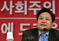 [포토] 교육에 드리운 사회주의 그림자, 토론회 사회맡은 현진권