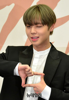 [포토] 워너원 박지훈 "누나들 마음속에 저장"