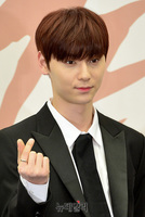 [포토] 워너원 황민현, 매력 넘치는 외모