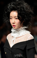 [포토] 2018 F/W 헤라서울패션위크 무대선 '그리디어스'