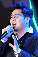 [포토] 솔리드 컴백 '천생연분' 열창하는 김조한