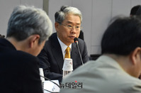 [포토] 축사하는 김동철 바른미래당 원내대표