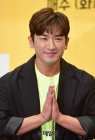 [포토] 푸드트럭 도전하는 가수 이민우