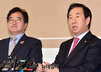 [포토] 3당 원내대표 회동, 발언하는 김성태