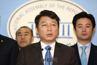 [포토] 송파을 출마선언 하는 최재성 전 더불어민주당 의원