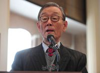 [포토] 한국자유회의 대국민 토론회, 인사말하는 노재봉 전 국무총리