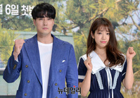 [포토] 박신혜-소지섭 "우리집에 놀러와요"