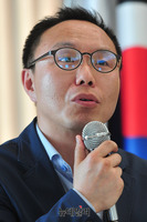 [포토] 발언하는 김은구 서울대 트루스포럼 대표