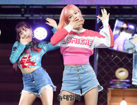 [포토] 열정적인 무대 선보이는 트와이스 정연