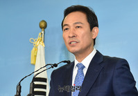 [포토] 기자회견 하는 우상호 더불어민주당 서울시장 예비후보