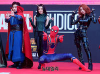 [포토] 코엑스에 등장한 어벤져스 히어로들