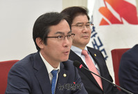 [포토] 발언하는 김영우 민주당원 댓글조작 진상조사단장