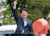 [포토] 화이팅 외치는 안철수 서울시장 후보