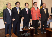 [포토] 정세균 국회의장, 교섭단체 원내대표 회동