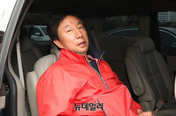 [포토] 의원총회 결정으로 김성태 병원행