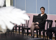 [포토] 연습장면 바라보는 박칼린