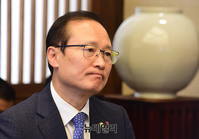 [포토] 발언하는 홍영표 더불어민주당 원내대표