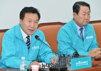 [포토] 광역단체장 후보 전략회의, 발언하는 손학규