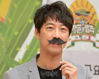 [포토] 멕시코 마초로 변신한 오만석