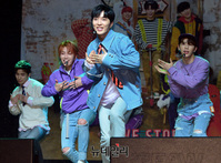 [포토] 달콤한 무대 선보이는 청량돌 '일급비밀'