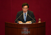 [포토] 대통령 개헌안 설명하는 이낙연 국무총리