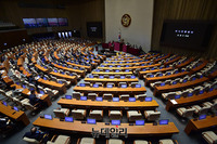 [포토] 대통령 개헌안 표결, 야당 불참으로 불발