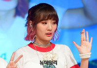 [포토] 안지영 손가락에서 떨어지는 반지