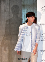 [포토] 그림자도 잘생긴 공유