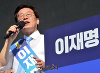 [포토] 경기 오산 지역 유세 펼치는 이재명
