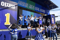 [포토] 유세 하는 이재명 경기지사 후보