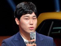 [포토] 2018부산국제모터쇼 참석한 스켈레톤 윤성빈 선수