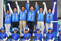 [포토] 천안서 손 맞잡은 민주당 '양승조-이규희-윤일규'