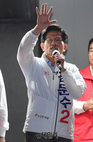 [포토] 대한문서 마지막 유세 이어가는 김문수 서울시장 후보