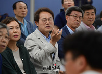 [포토] 밝은 표정의 조희연 서울교육감 후보