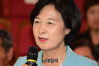 [포토] 감사인사하는 추미애 더불어민주당 대표