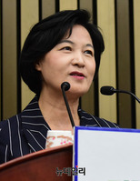 [포토] 감사인사 전하는 추미애 대표