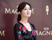 [포토] 아나운서 김소영 "기념파티 사회 맡았어요"