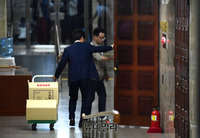 [포토] 길어지는 자유한국당 의원총회