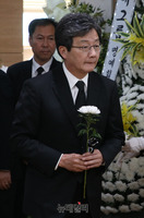 [포토] 김종필 전 총리 빈소 찾은 유승민 전 대표