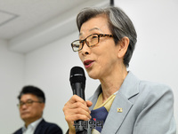 [포토] 축사하는 김길자 대한민국사랑회 이사