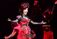 [포토] '남자의 세계' 열창하는 배우 박혜나