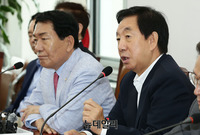 [포토] 발언하는 김성태 자유한국당 원내대표