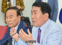 [포토] 모두발언 하는 안상수 비대위 준비위원장