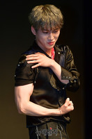 [포토] 마이틴 김국헌, 숨겨둔 근육 공개