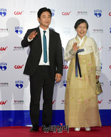 [포토] 동시 입장하는 이주실-전노민