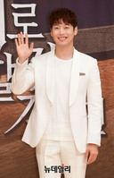 [포토] 김재원 "SBS 15년만에 복귀합니다"