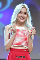 [포토] 마네킹 몸매, 세러데이 채원