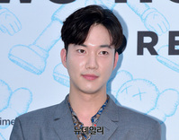 [포토] 가수 박건일, 훈훈한 외모