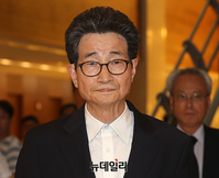 [포토] 빈소 찾은 이목희 일자리위원회 부위원장