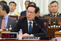 [포토] 국회 국방위 참석한 송영무 국방부장관